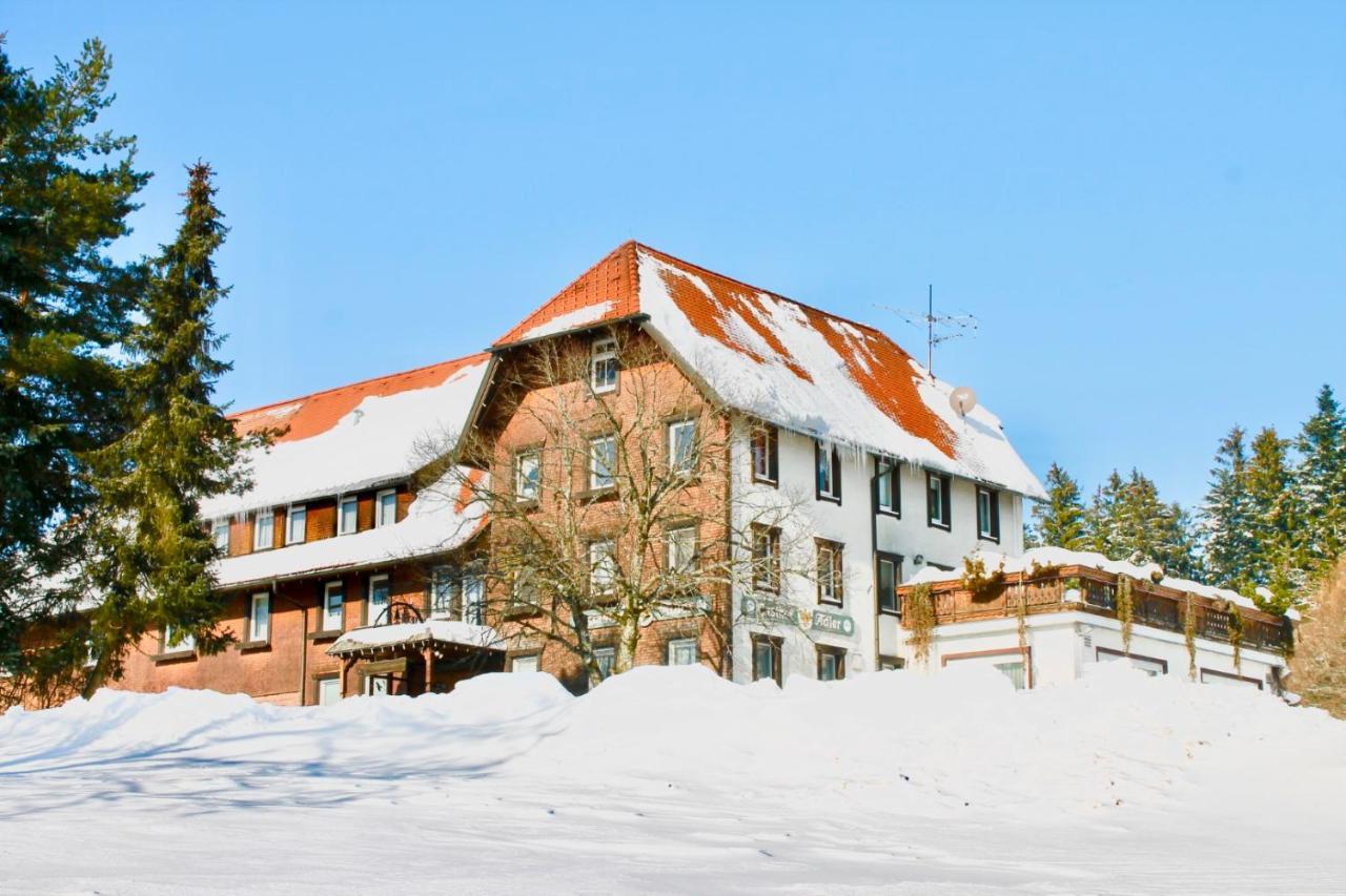 Land-Gut-Hotel Hoehengasthof Adler Лаутербах Екстер'єр фото